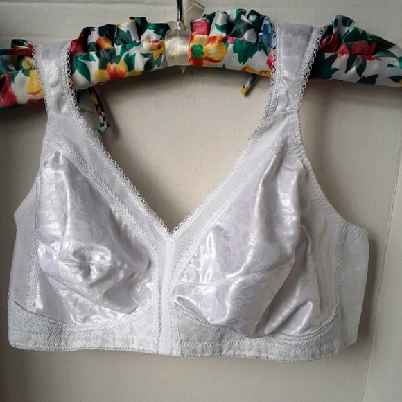 Playtex Intimates & Sleepwear Playtex 8 Hour 4693 Ultimate Lift And